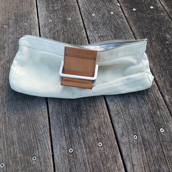 Keneth Cole OffWhite Clutch Bag - Picture 7 of 15